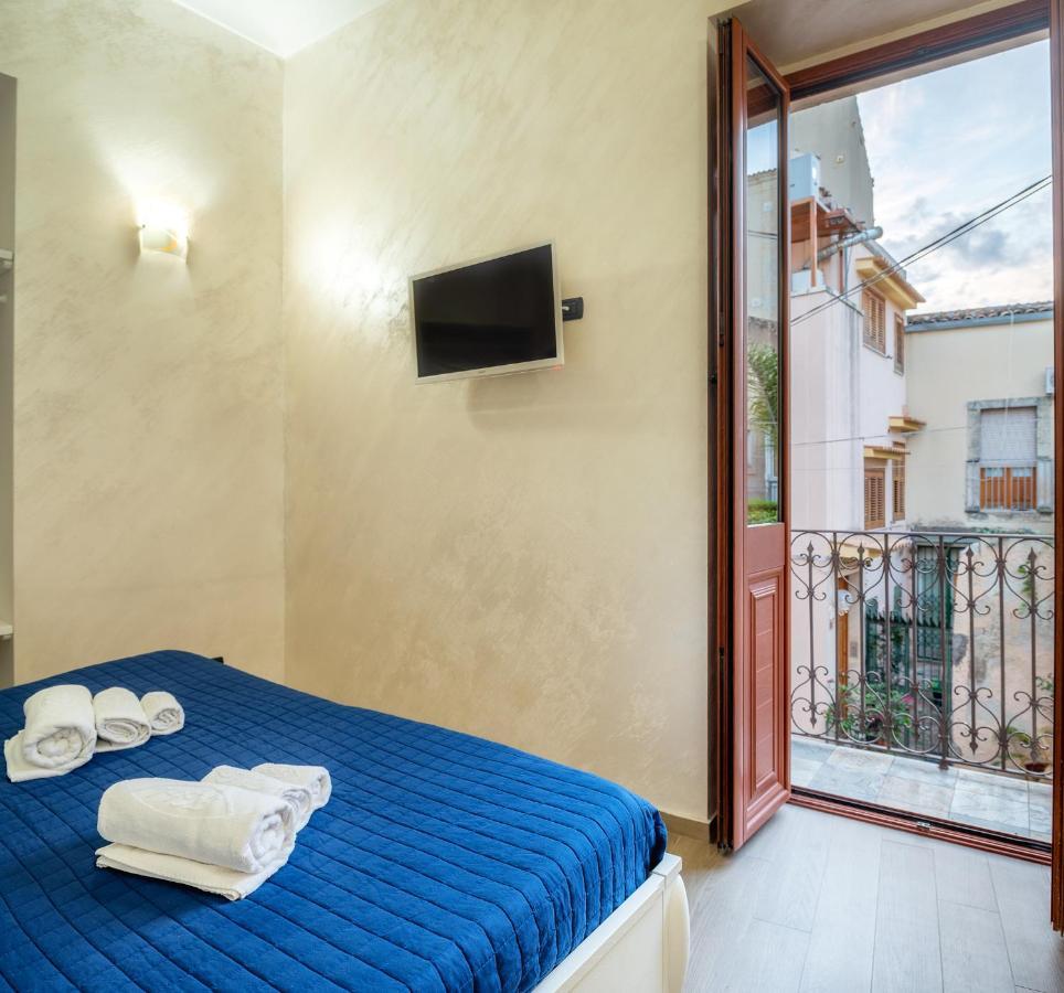 Bed and Breakfast Porta Nazionale Dependance Noto Exterior foto