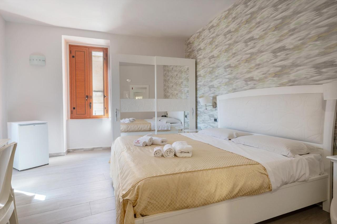 Bed and Breakfast Porta Nazionale Dependance Noto Exterior foto